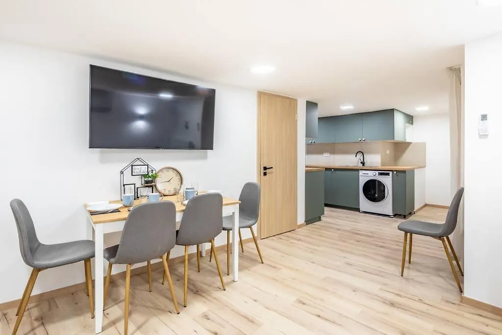 Cityscape Budget Apartments Doubledecker B Budapest 0*,  Hungary
